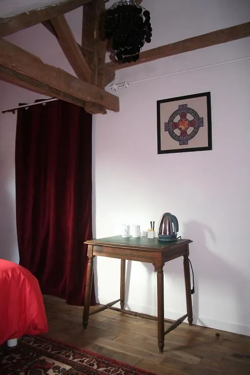 *** Frühstückspension Bed and Breakfast Ar Litorienn Paimpont Frankreich