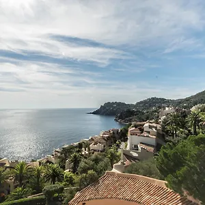 https://club-port-la-galere.fr-provencehotel.com